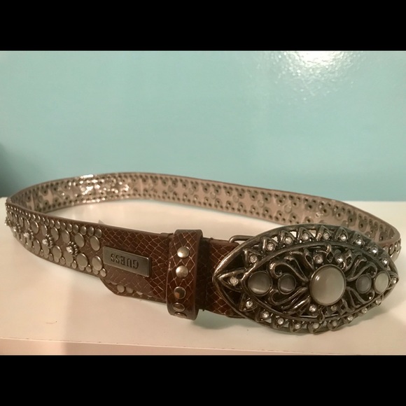NWT’s Guess Belt - Picture 1 of 4